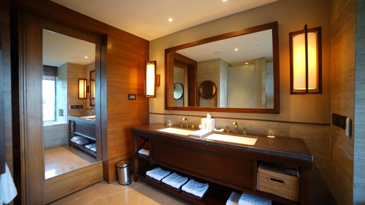 Taj Chia Kutir & Darjeeling Darjeeling (West Bengal)