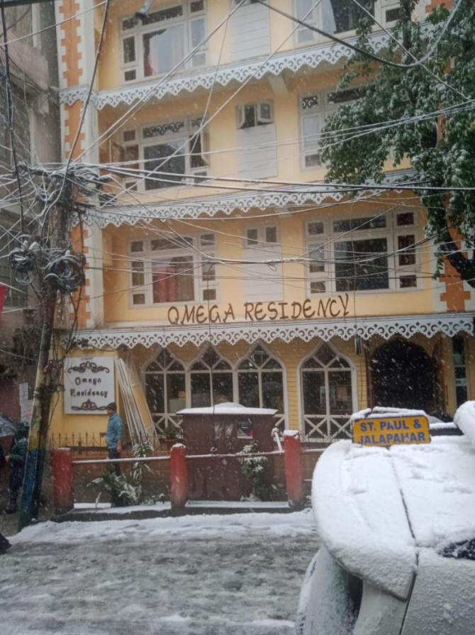 Omega Residency Hotel 2*