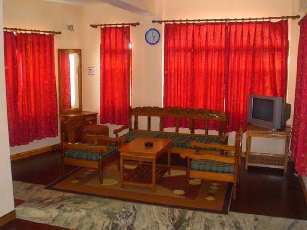 Hotel Kasturi Palace Darjeeling - Excellent Service Recommended 2*
