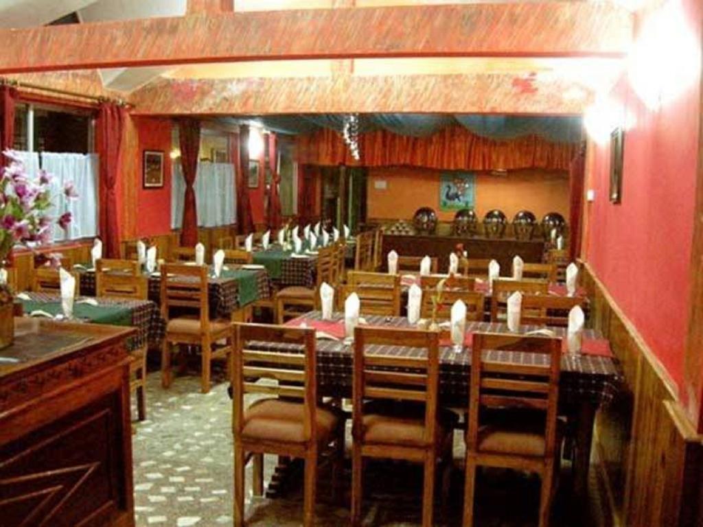 Kasturi Palace Darjeeling - Excellent Service Recommended