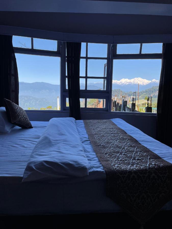 Sradhanjali Hotel Darjeeling (West Bengal)
