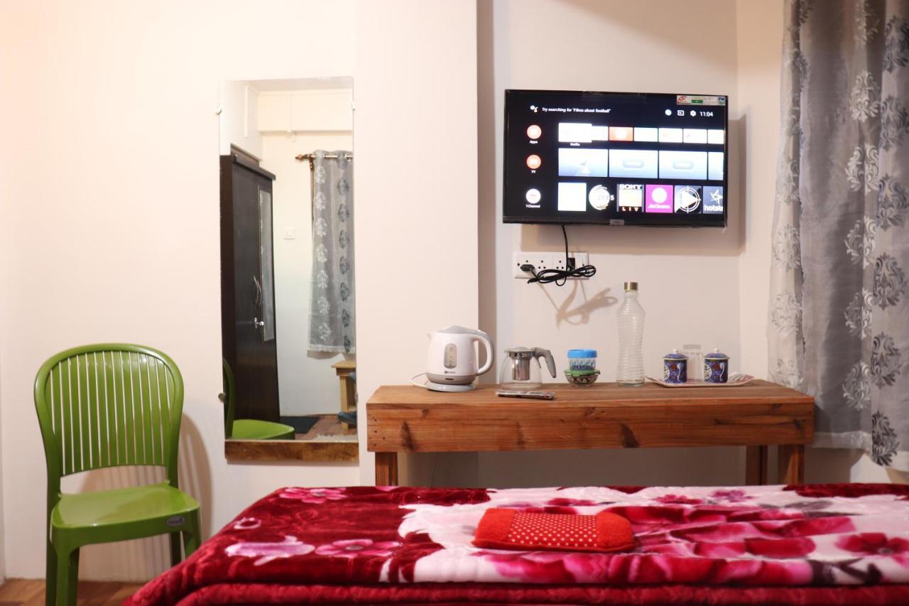 Himawas Homestay *