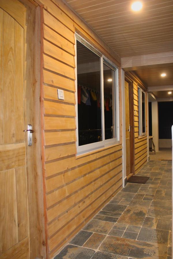 Norbu Thungkar Homestay *