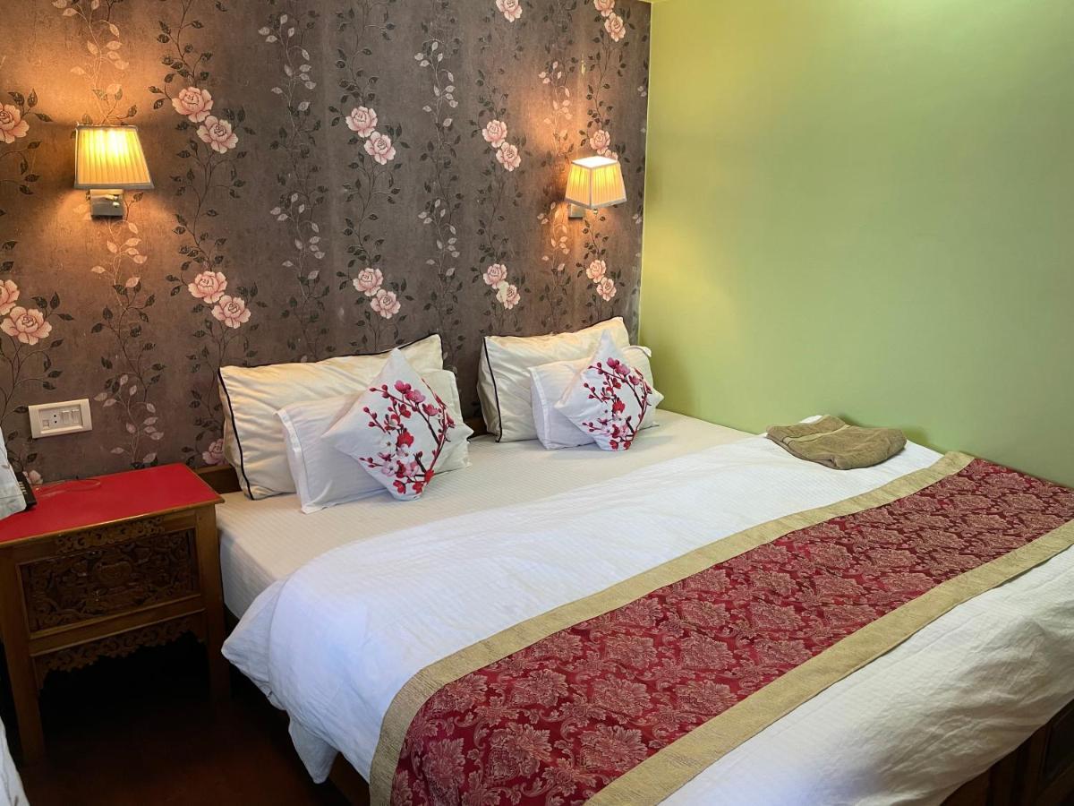 Magnolia Residency Bed & Breakfast *