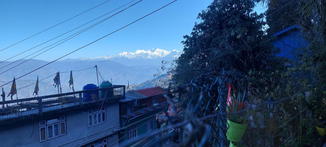 Vajra Kunj Homestay *