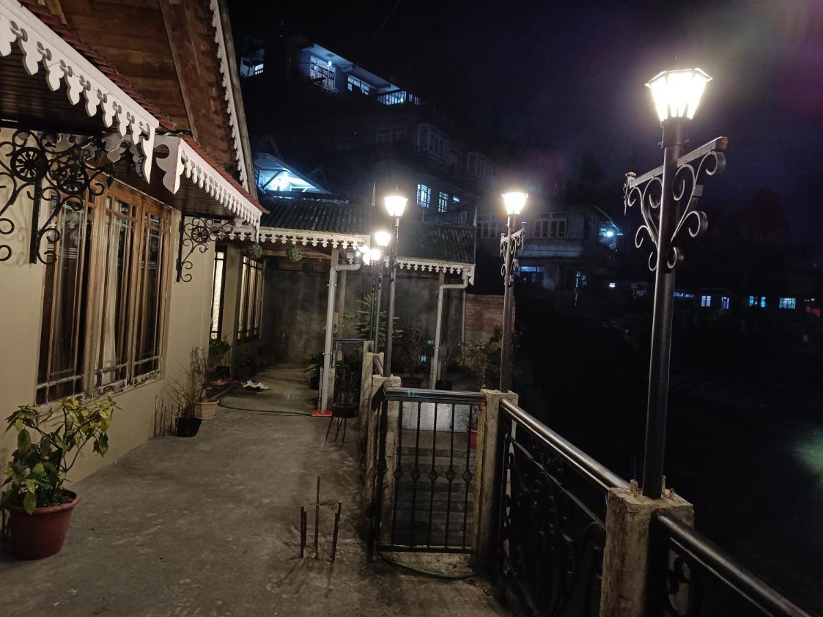 Homestay Marigold Manor *