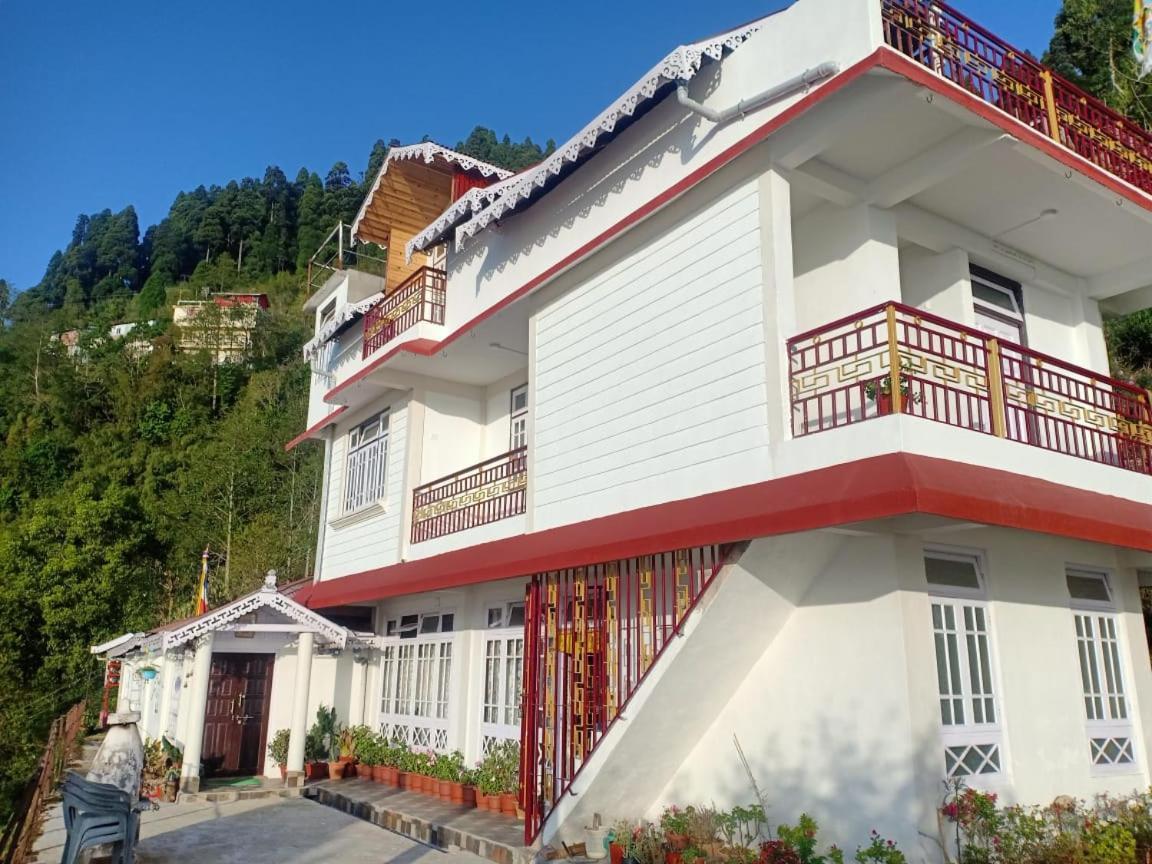 Hermit Retreat Homestay Darjeeling (West Bengal)