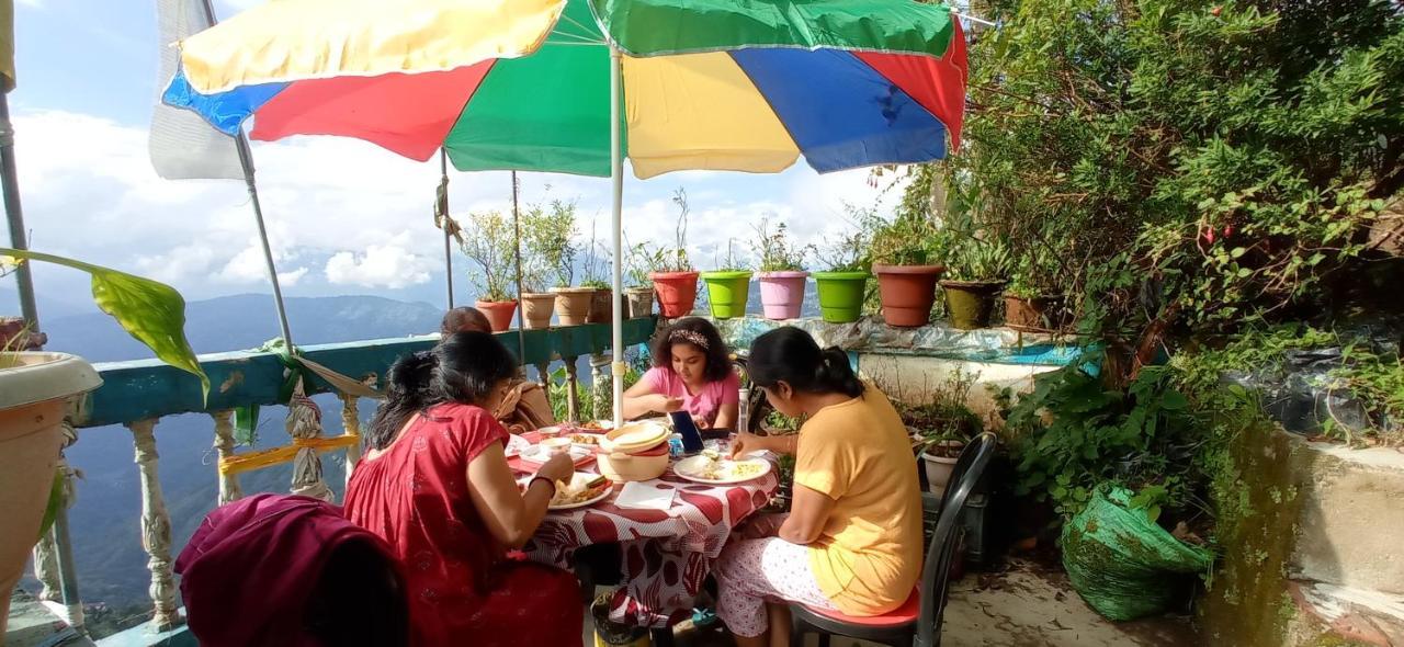 Blue Horizon Homestay Darjeeling (West Bengal)