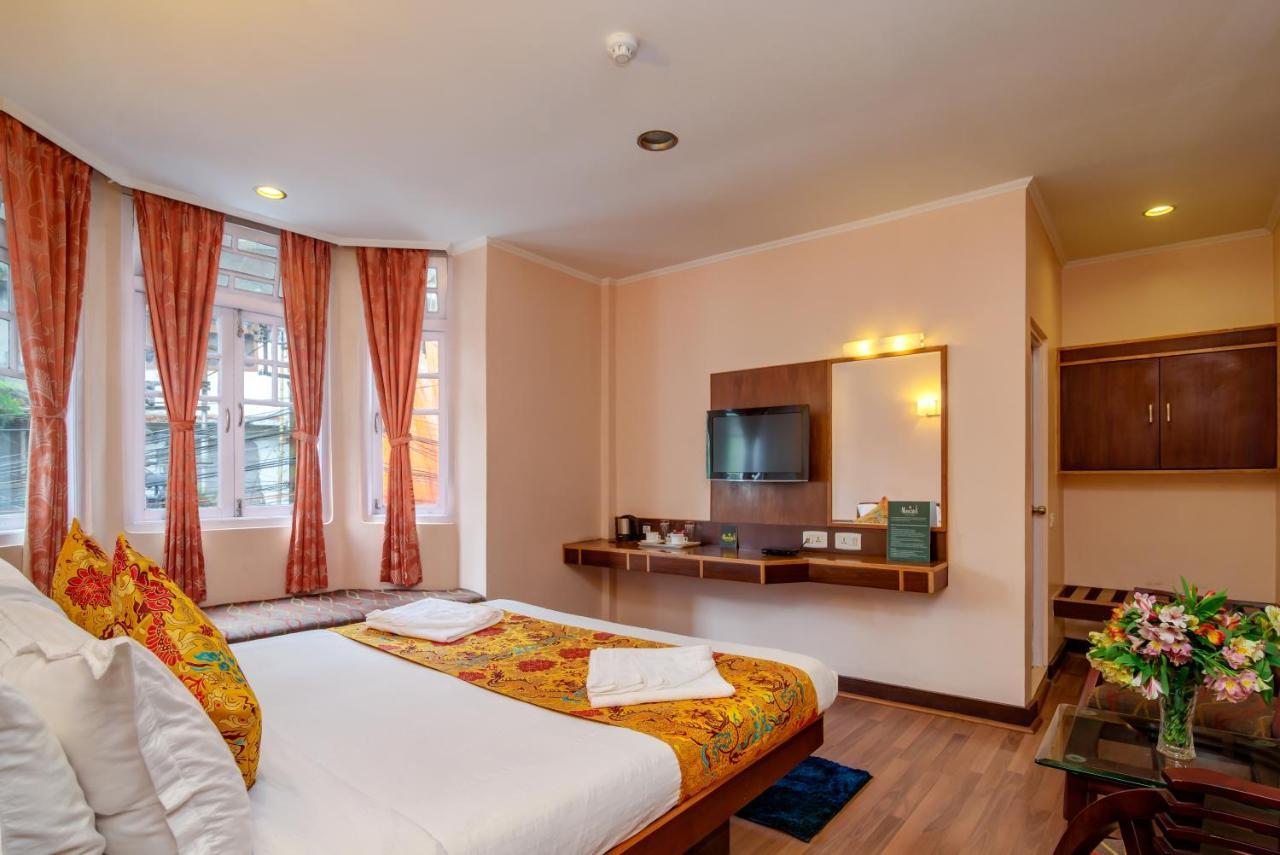 Hotel Muscatel Spring Burn - 100 Mts From Mall Road 3*