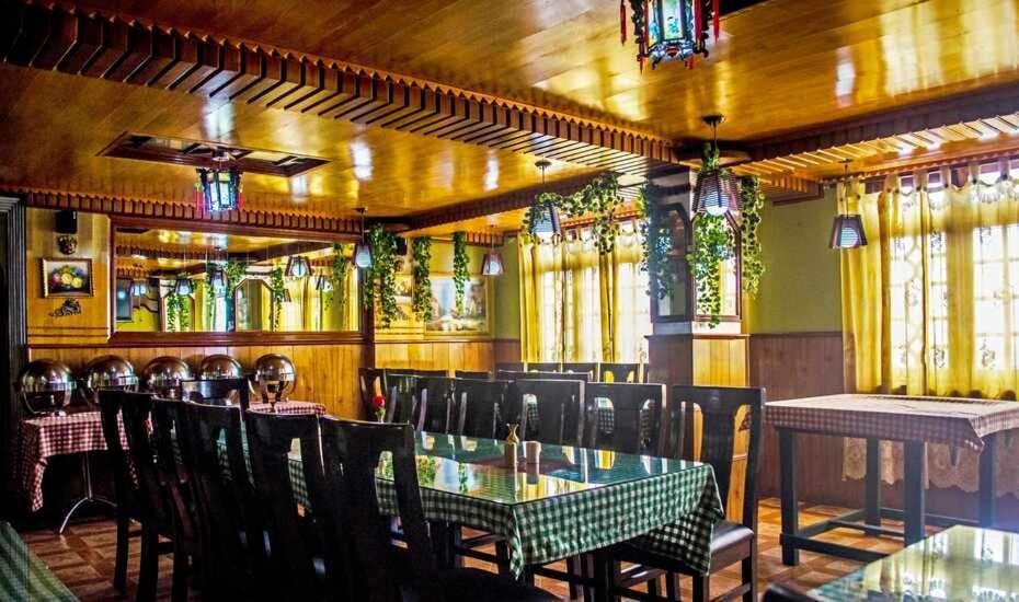 Hill Crown Retreat Hotel Darjeeling (West Bengal)