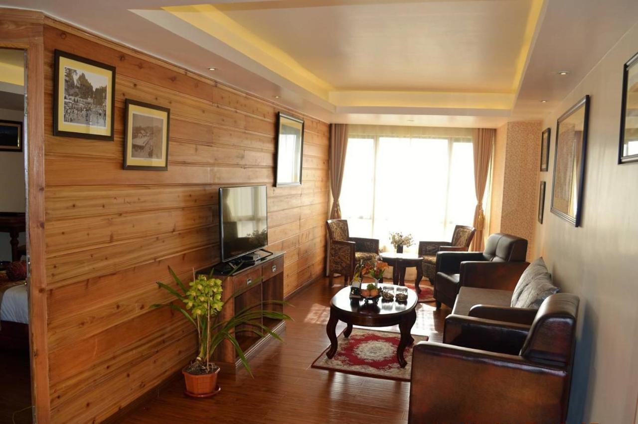 Crescent Resort, Darjeeling Hotel Darjeeling (West Bengal)