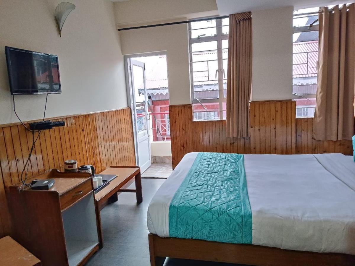 Hotel Indus Parklane Darjeeling (West Bengal)