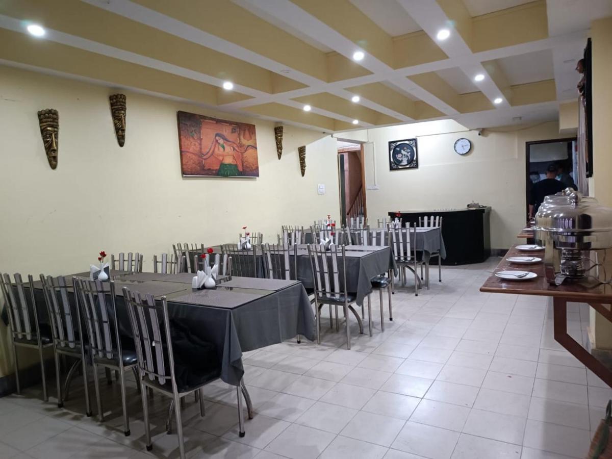 Indus Parklane 3*