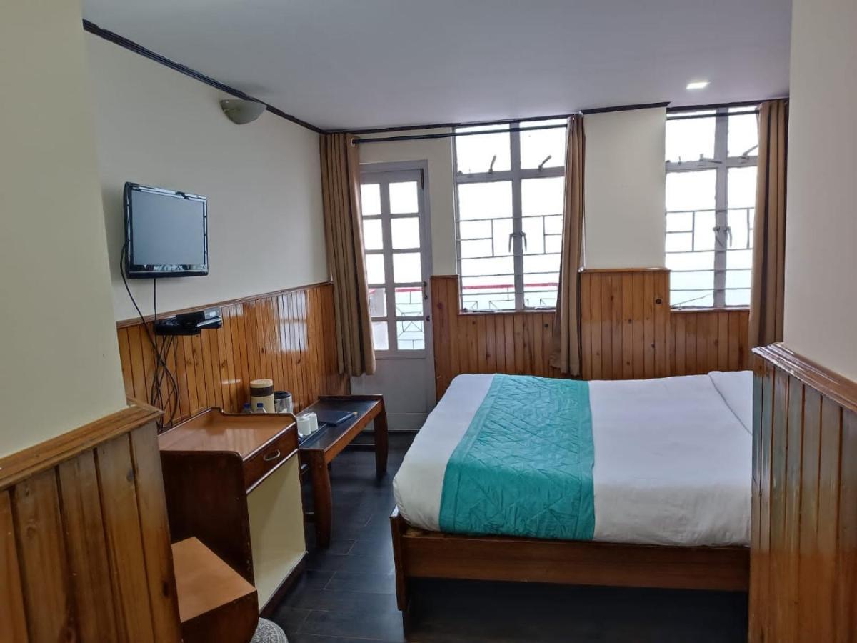 Indus Parklane Hotel Darjeeling (West Bengal)