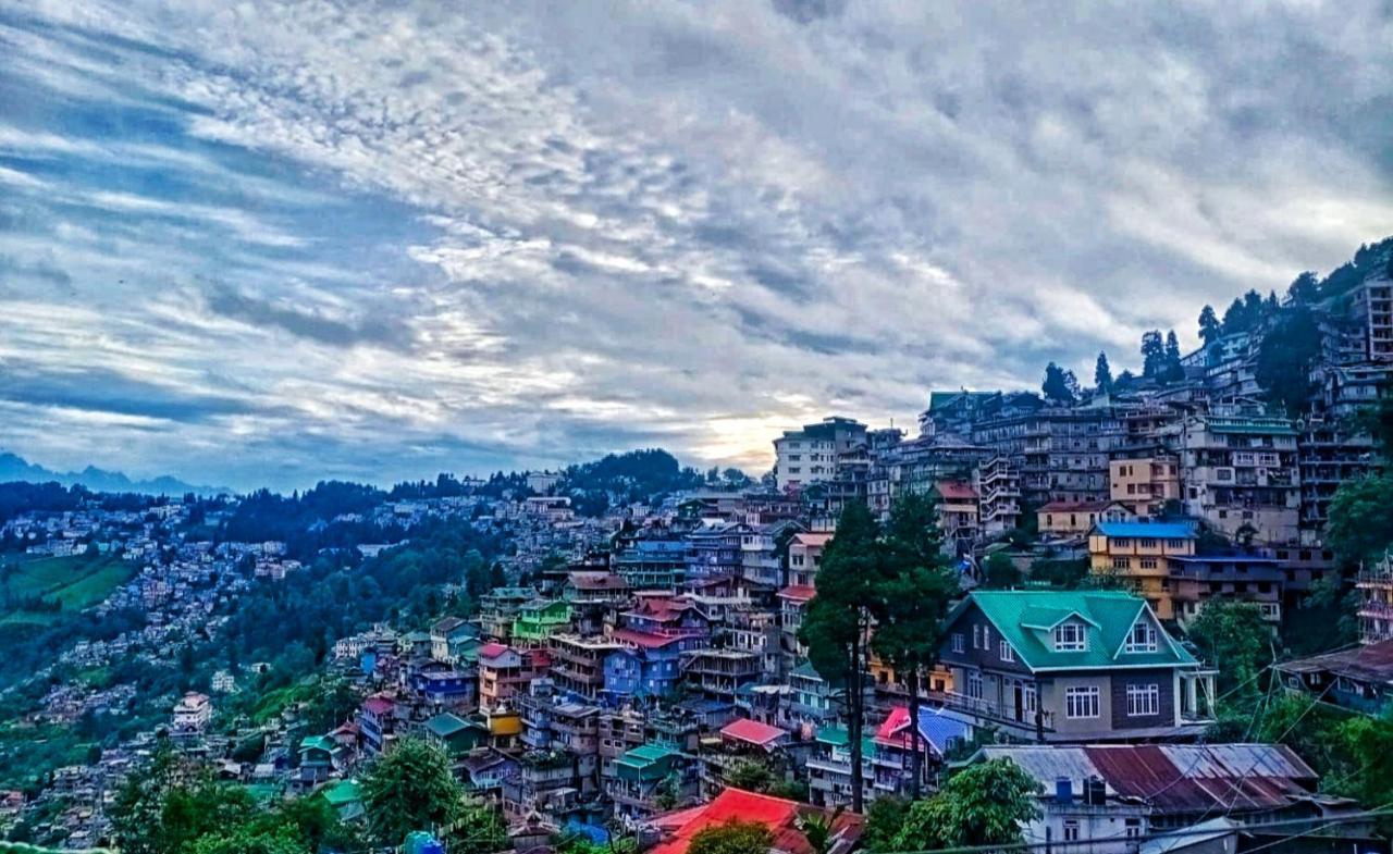 Dukeraj Guest house Darjeeling (West Bengal)