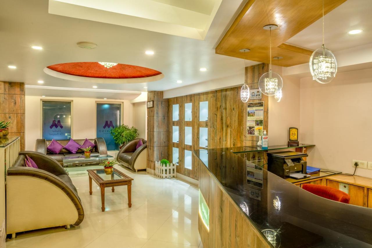 Hotel Mount Conifer & Darjeeling (West Bengal)