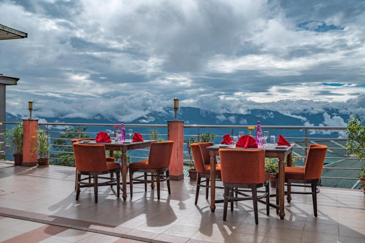 Mount Conifer & 3* Darjeeling (West Bengal)