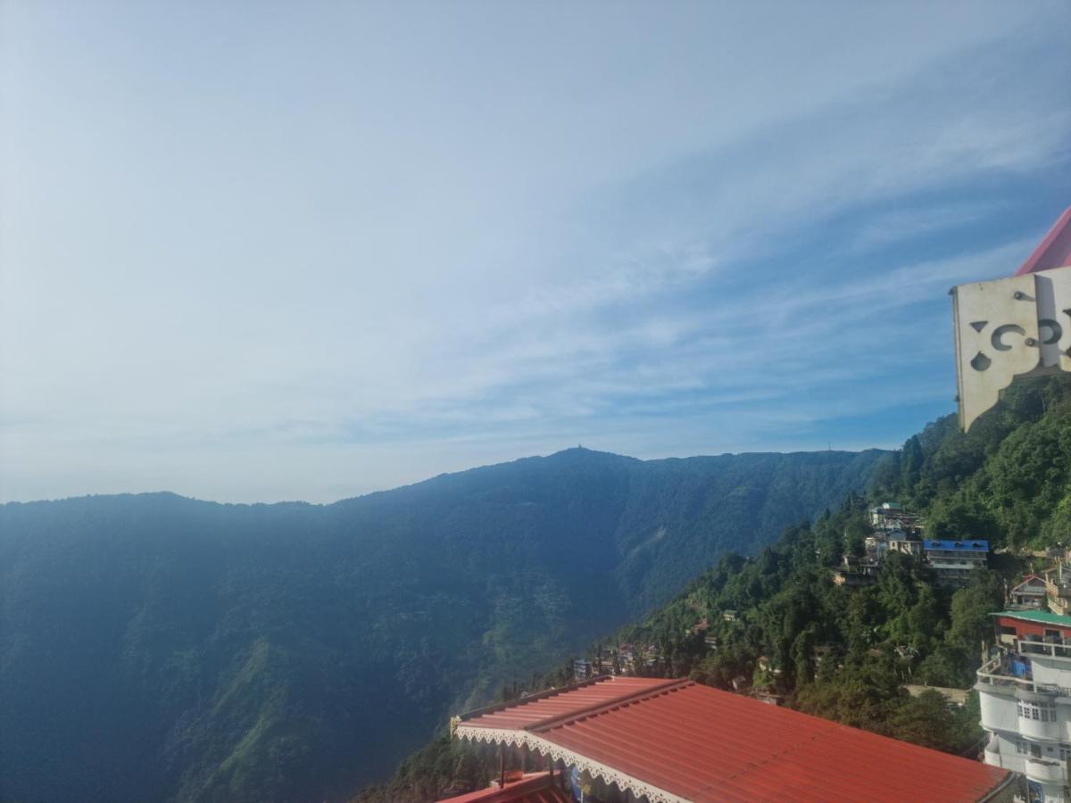 Kheychun Homestay *
