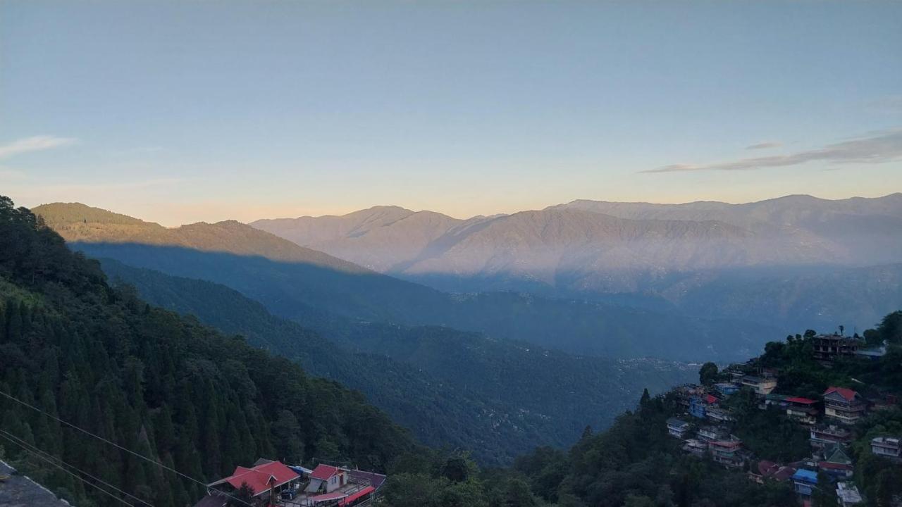 Sunakhari Darjeeling Homestay