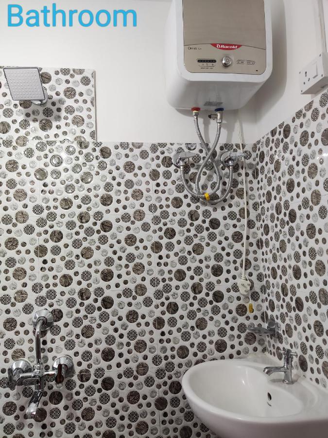 Aparthotel Pratima Homestays *