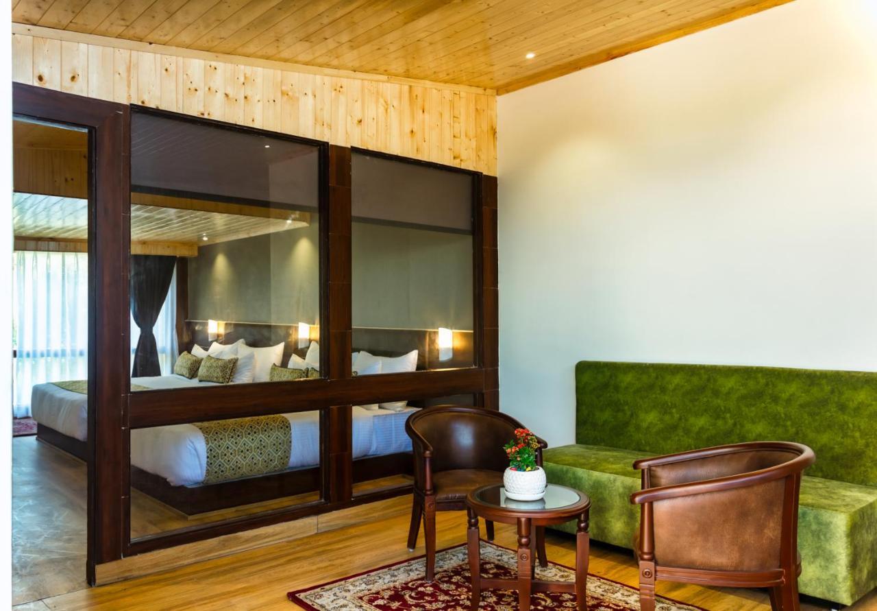 Hotel Sumitel Vista 800m From Mall Road