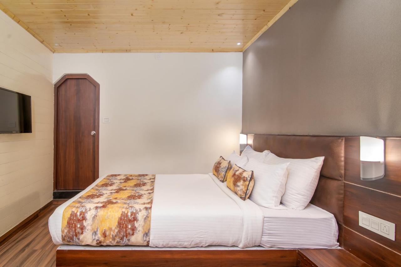 Hotel Sumitel Vista 800m From Mall Road