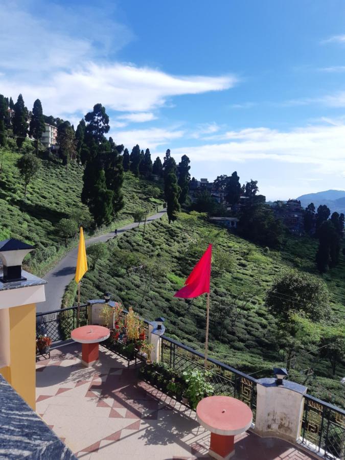 Traditional & Restaurant !! Kurseong !! In Kurseong *