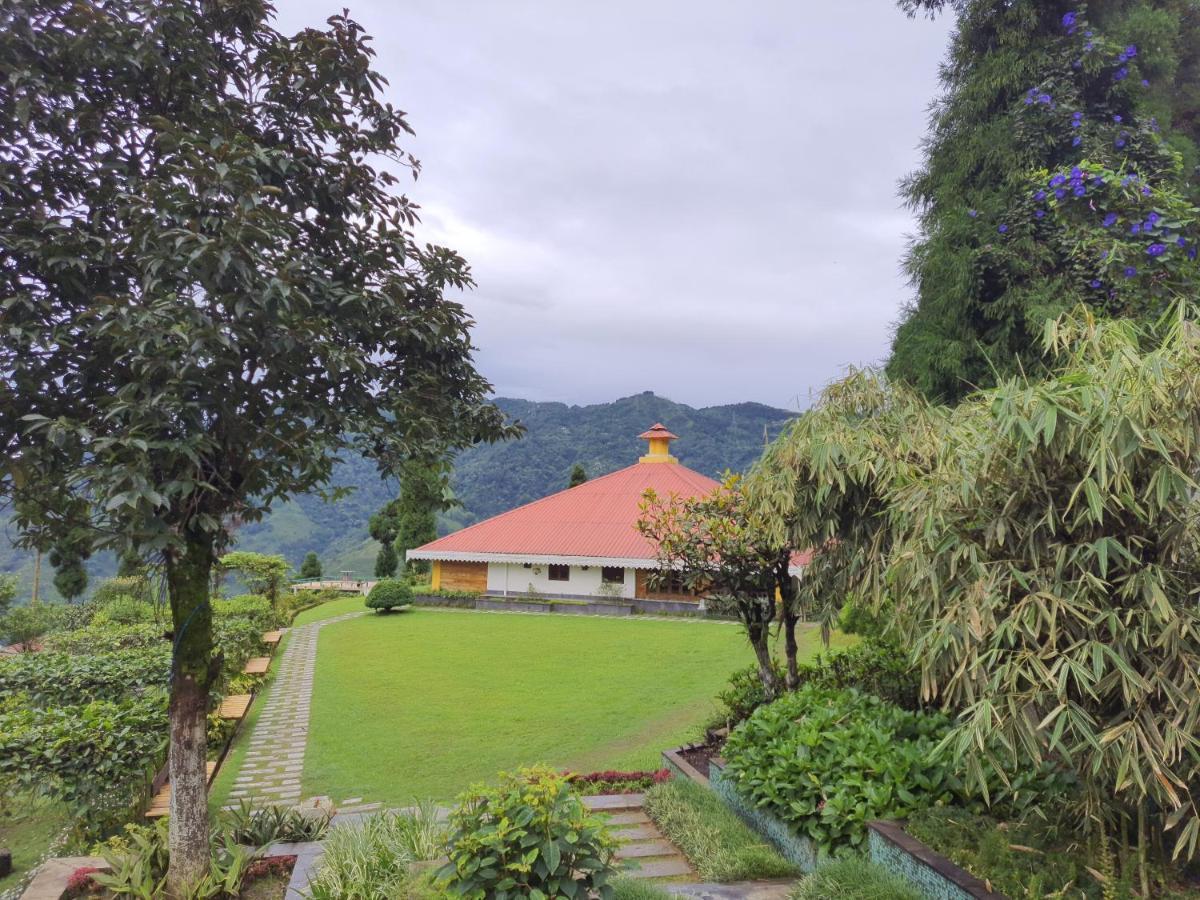 Chamong Chiabari Mountain Retreat Resort *