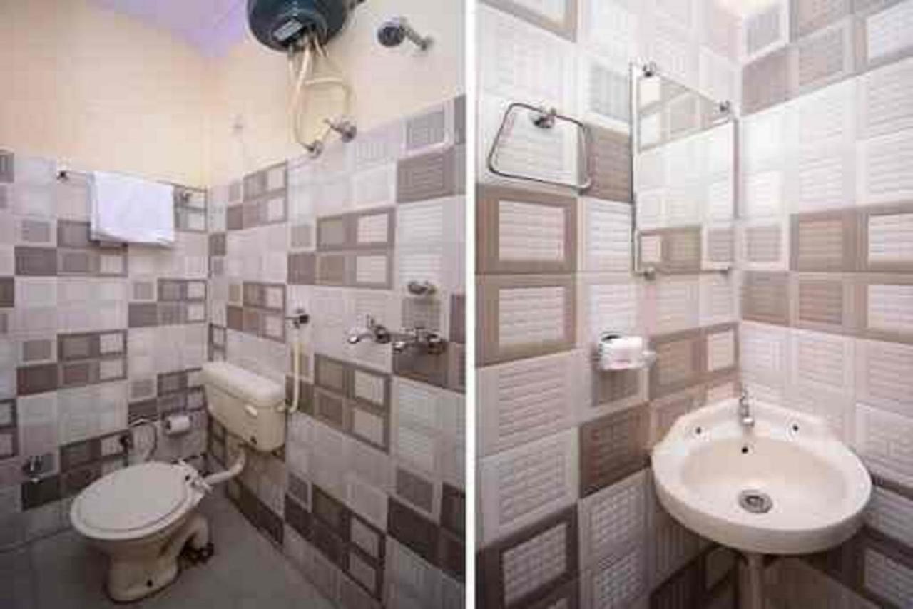 Hotel Goroomgo Shambhu Mall Road Darjeeling 3*