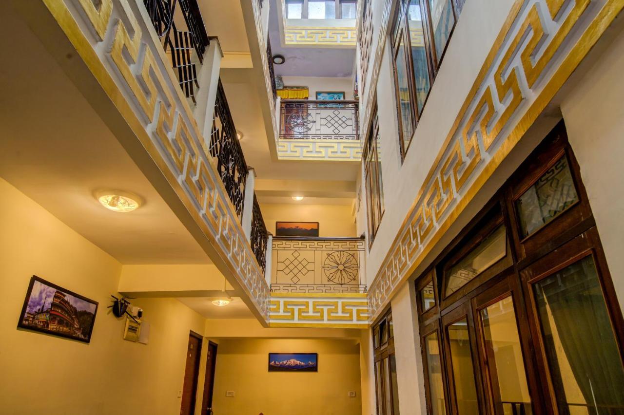 Hotel Muscatel Bhumsang - 200 Mts From Mall Road 3*