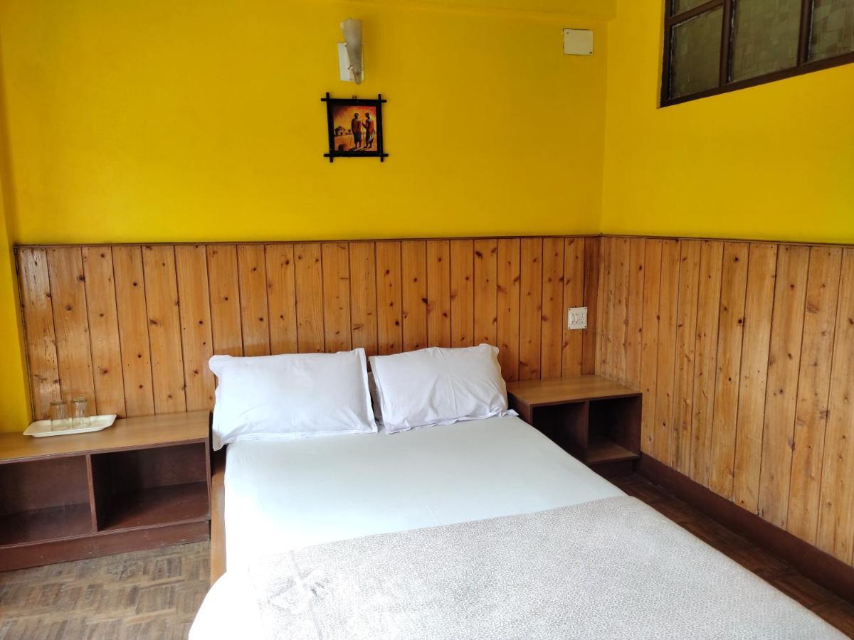 Mhelung Hotel *