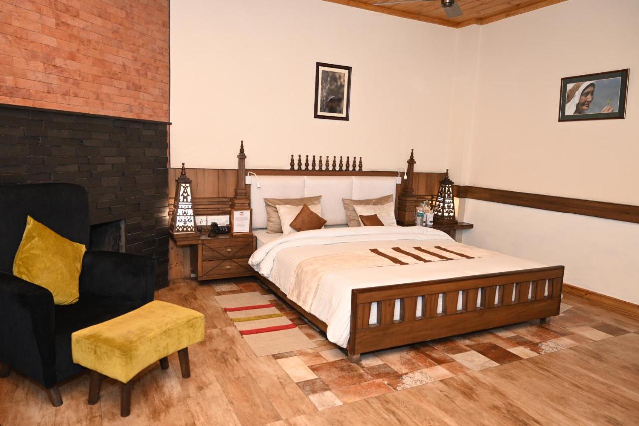 Chamong Chiabari Mountain Retreat *