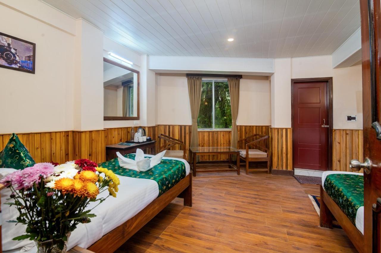 Hotel Muscatel Roma - 400 Mts From Mall Road