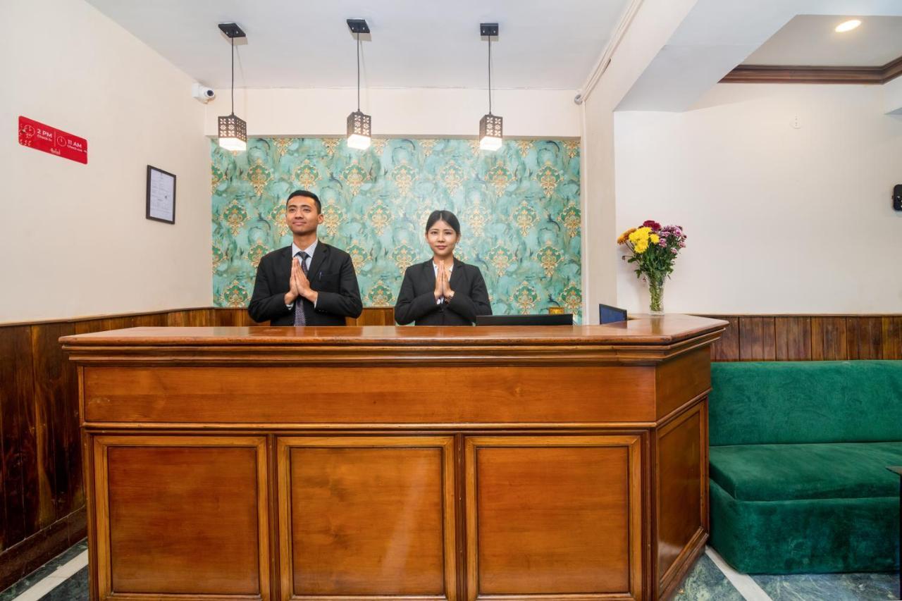 Hotel Muscatel Roma - 400 Mts From Mall Road