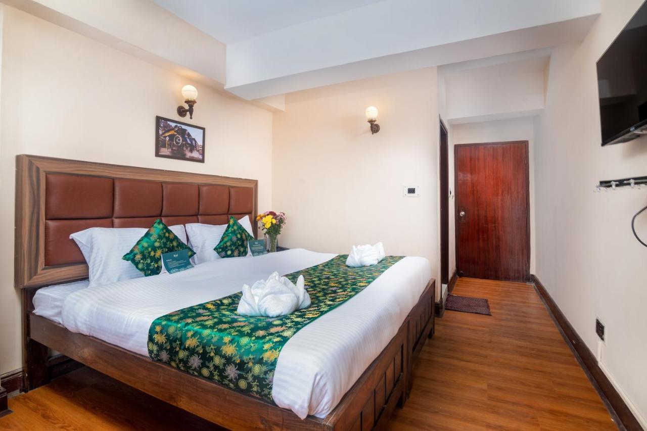 Hotel Muscatel Roma - 400 Mts From Mall Road Darjeeling (West Bengal)