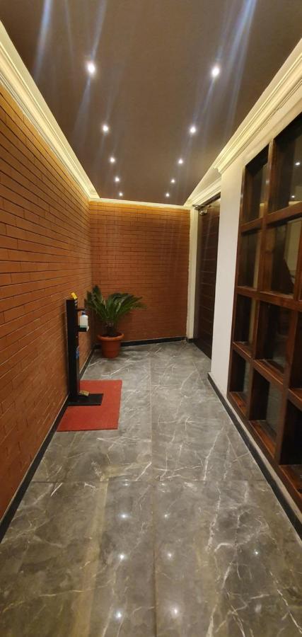 Sanderling Residency & Hotel *