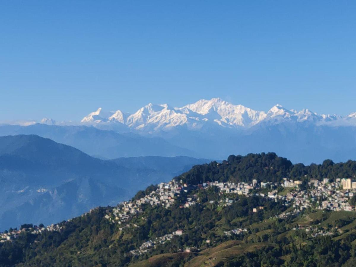 Goroomgo Kasturi Palace Darjeeling Hotel 3*