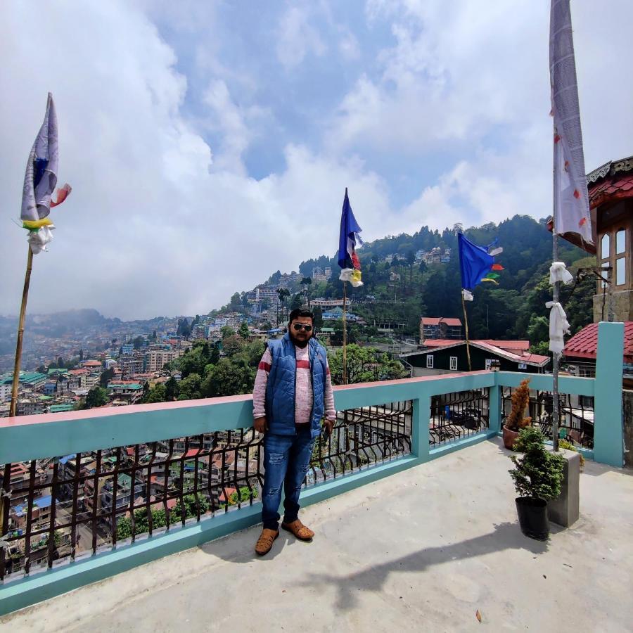 The Silver Spring * Darjeeling (West Bengal)