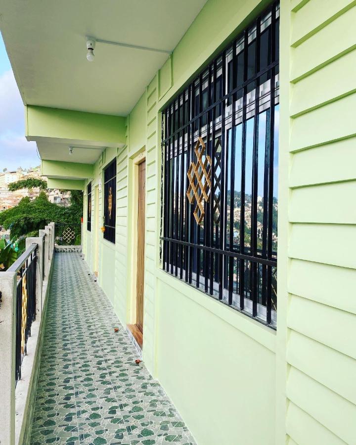 Bed & Breakfast Syangden Villa, Nagbeli *