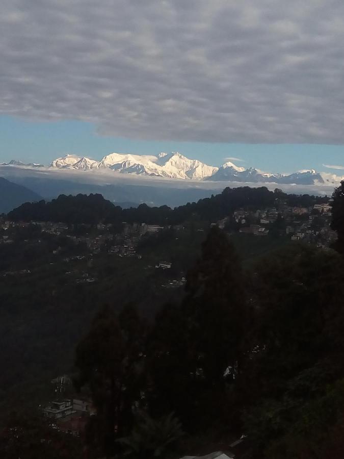 Hotel Hotel Sakura Mountain View 10 Mins From Mall Road Darjeeling (West Bengal)