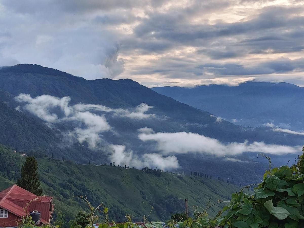 Hotel Hotel Sakura Mountain View 10 Mins From Mall Road Darjeeling (West Bengal)