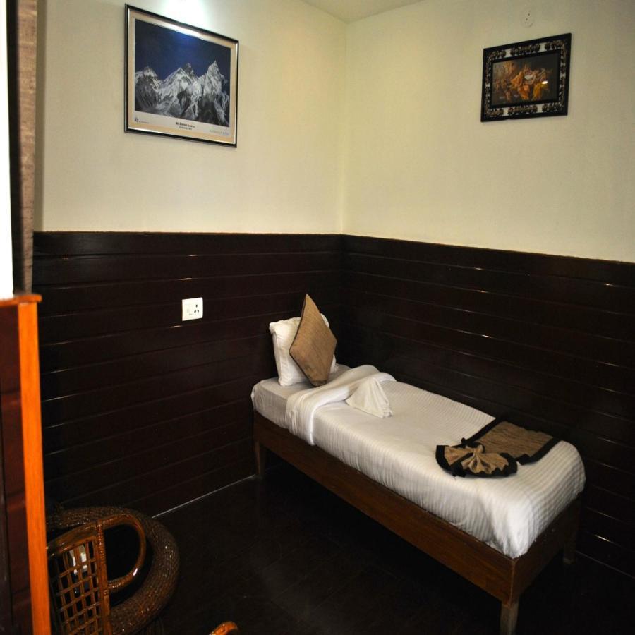 Goroomgo Kasturi Palace Darjeeling Hotel Darjeeling (West Bengal)