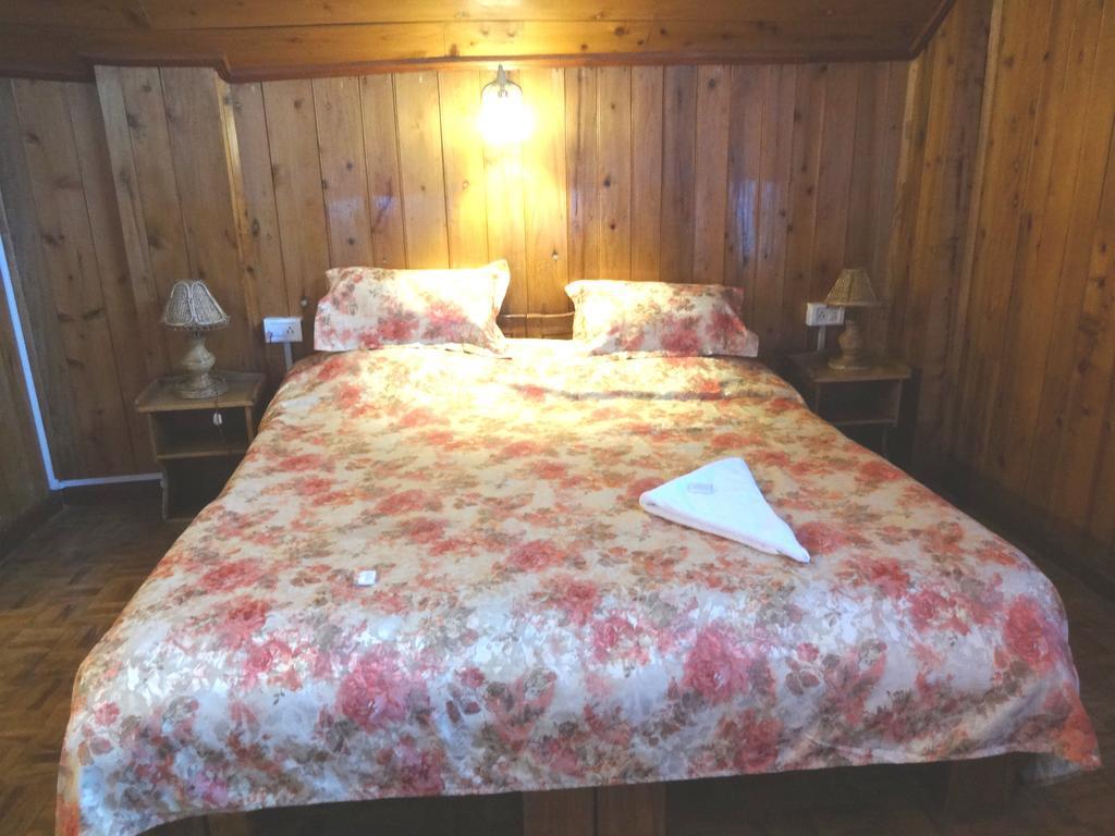 Old - Main Bellevue Heritage 3*
