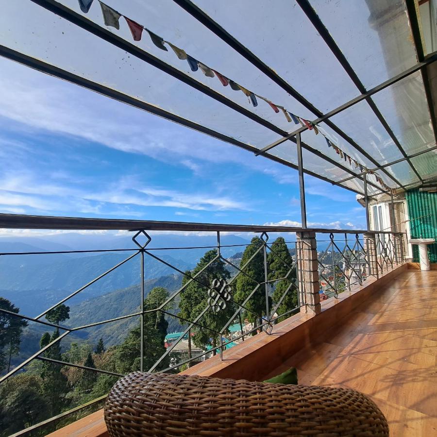 Darjeeling Heights - A Boutique Mountain View *