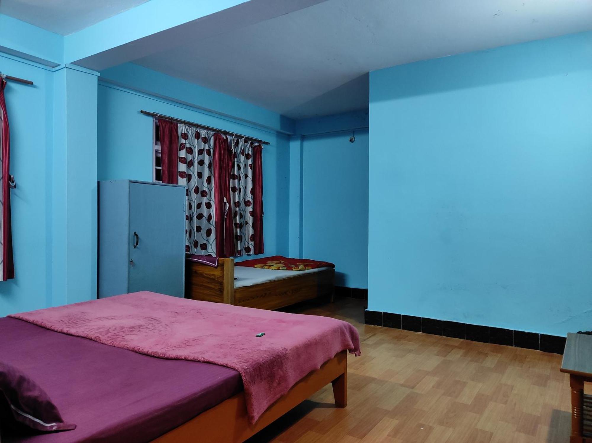 Wind Darjeeling- Budget Near Mall Hotel