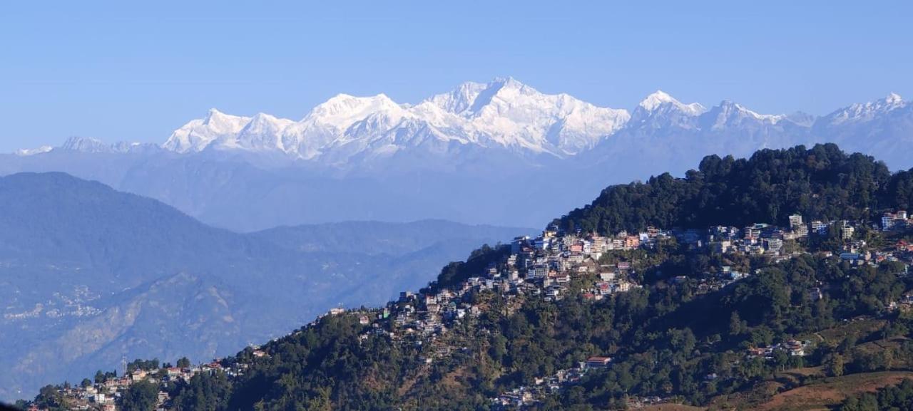 Hotel Sakura Mountain View 10 Mins From Mall Road * Darjeeling (West Bengal)