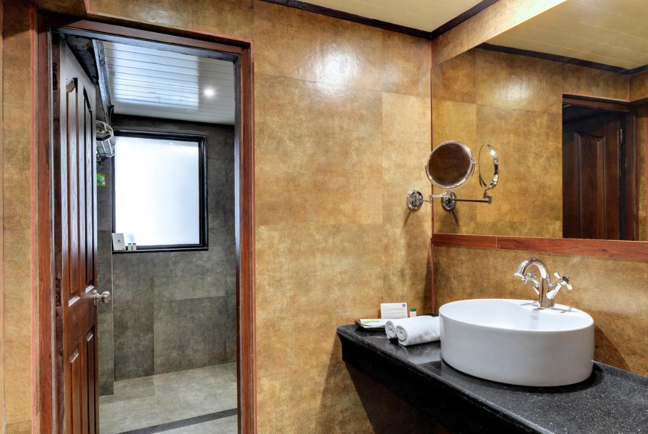 Yashshree Mall Road Darjeeling 4*