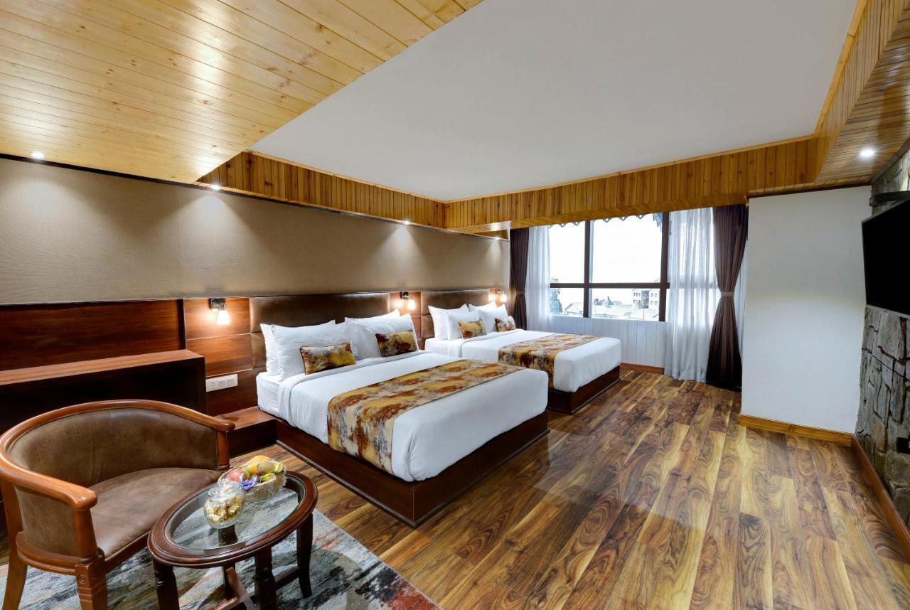 Yashshree Mall Road Darjeeling Hotel 4*