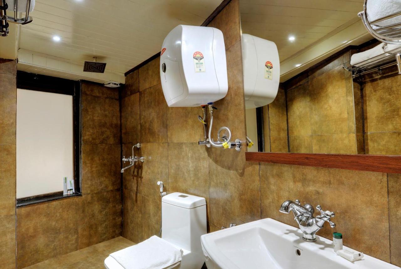 Hotel Yashshree Mall Road Darjeeling 4*