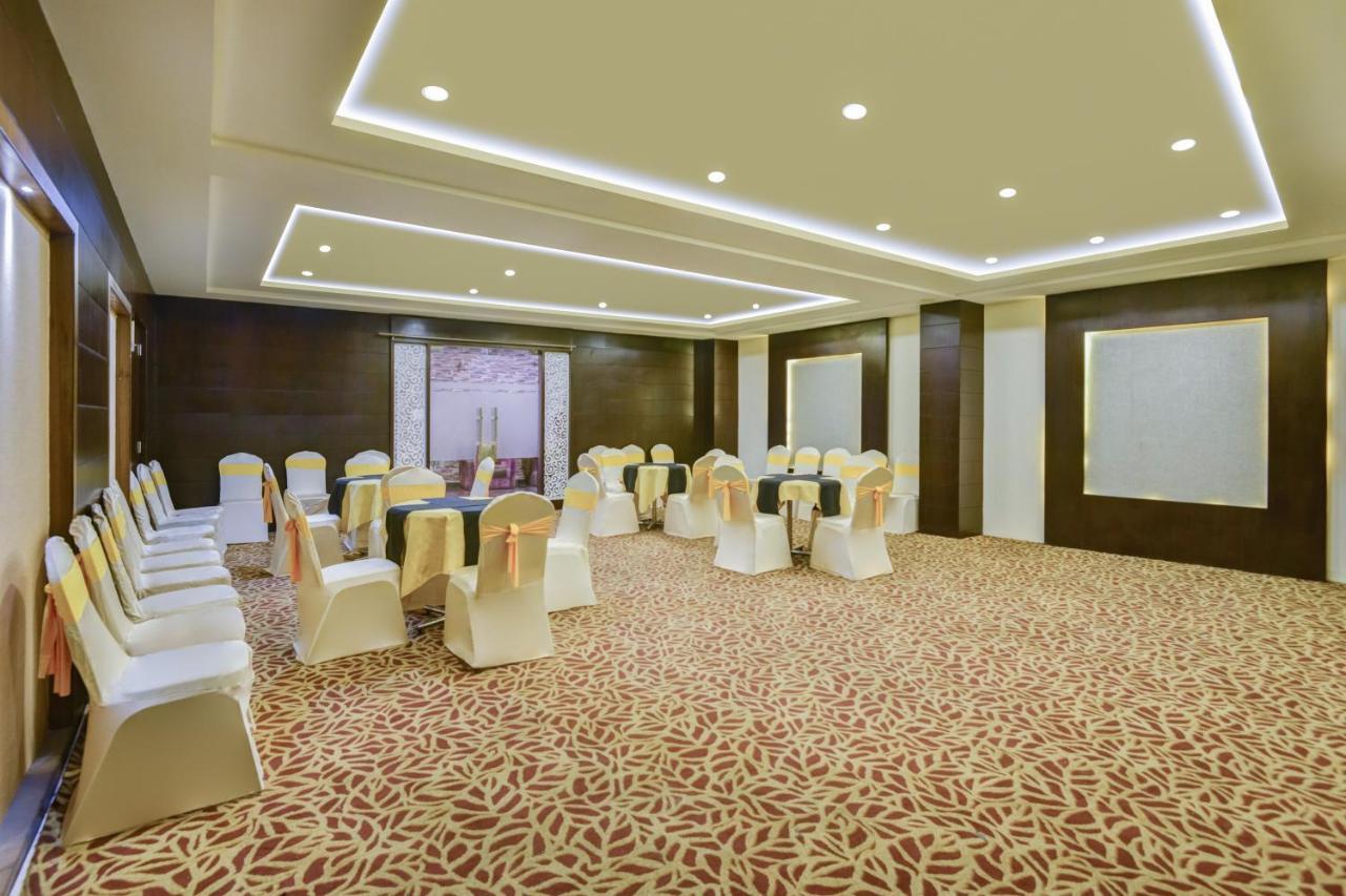 Hotel Summit Montana & At Mall Darjeeling (West Bengal)
